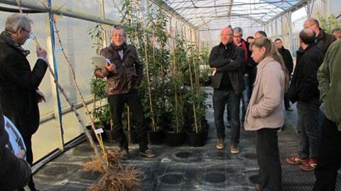 La station a présenté les résultats de ses essais sur l'évolution du système racinaire de différentes espèces ligneuses cultivées en hors-sol puis en pleine terre. (c)Valérie Vidril La station a présenté les résultats de ses essais sur l'évolution du système racinaire de différentes espèces ligneuses cultivées en hors-sol puis en pleine terre. (c)Valérie Vidril