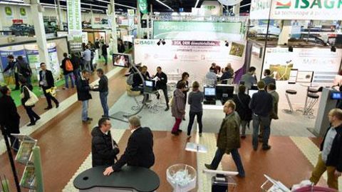 Quelque 22 000 visiteurs ont parcouru les allées du Sival, professionnels du maraîchage, de l'arboriculture ou de la viticulture, du 12 au 14 janvier 2016. (c)Marc Chevalier Quelque 22 000 visiteurs ont parcouru les allées du Sival, professionnels du maraîchage, de l'arboriculture ou de la viticulture, du 12 au 14 janvier 2016. (c)Marc Chevalier