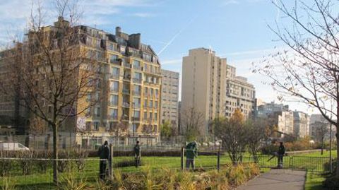 En ce qui concerne les marchés publics en 2015, l'Unep n'hésite pas à parler « d'année noire ». Le dernier trimestre a connu à lui seul un recul de 3 %.(c)Pascal Fayolle. En ce qui concerne les marchés publics en 2015, l'Unep n'hésite pas à parler « d'année noire ». Le dernier trimestre a connu à lui seul un recul de 3 %.(c)Pascal Fayolle.