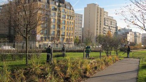 Selon un baromètre des collectivités commandé par la revue Le Moniteur, la moitié des communes et le tiers des intercommunalités ont baissé leurs investissements cette année.(c)Pascal Fayolle Selon un baromètre des collectivités commandé par la revue Le Moniteur, la moitié des communes et le tiers des intercommunalités ont baissé leurs investissements cette année.(c)Pascal Fayolle