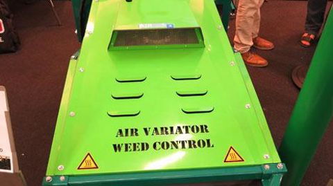 Les désherbeurs thermiques se développent fortement en Allemagne. À la flamme directe, de nombreux constructeurs préfèrent le souffle d'air chaud. (c)Patrick Glémas Les désherbeurs thermiques se développent fortement en Allemagne. À la flamme directe, de nombreux constructeurs préfèrent le souffle d'air chaud. (c)Patrick Glémas