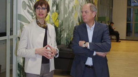 Catherine Muller, présidente de l'Unep, et Marc Loiseleur, président de Qualipaysage, dans le hall de la Maison du Paysage dans le 20e arrondissement de Paris. (c)Pascal Fayolle Catherine Muller, présidente de l'Unep, et Marc Loiseleur, président de Qualipaysage, dans le hall de la Maison du Paysage dans le 20e arrondissement de Paris. (c)Pascal Fayolle