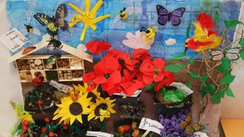 L'oeuvre de l'école maternelle Mermoz à Marseille 8è, sous la responsabilité de Madame Dominique Raynard. ©Gnis L'oeuvre de l'école maternelle Mermoz à Marseille 8è, sous la responsabilité de Madame Dominique Raynard. ©Gnis