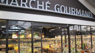 Si l'alimentaire est déjà bien présent chez Gamm vert, il le sera encore plus avec la juxtaposition d'une jardinerie avec un magasin Frais d'Ici. Jardiland n'est pas en reste avec un concept d'épicerie cohérent, déjà en test ici à Bonneuil-sur-Marne (94). (c)Pascal Fayolle Si l'alimentaire est déjà bien présent chez Gamm vert, il le sera encore plus avec la juxtaposition d'une jardinerie avec un magasin Frais d'Ici. Jardiland n'est pas en reste avec un concept d'épicerie cohérent, déjà en test i Si l'alimentaire est déjà bien présent chez Gamm vert, il le sera encore plus avec la juxtaposition d'une jardinerie avec un magasin Frais d'Ici. Jardiland n'est pas en reste avec un concept d'épicerie cohérent, déjà en test ici à Bonneuil-sur-Marne (94). (c)Pascal Fayolle Si l'alimentaire est déjà bien présent chez Gamm vert, il le sera encore plus avec la juxtaposition d'une jardinerie avec un magasin Frais d'Ici. Jardiland n'est pas en reste avec un concept d'épicerie cohérent, déjà en test i