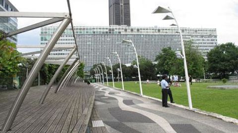 Faire de Paris une ville laissant une plus large place au végétal, tel est l'un des objectifs affichés par la maire Anne Hidalgo pour sa mandature.(c)Pascal Fayolle Faire de Paris une ville laissant une plus large place au végétal, tel est l'un des objectifs affichés par la maire Anne Hidalgo pour sa mandature.(c)Pascal Fayolle