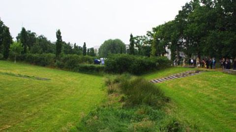 Parmi les visites proposées aux paysagistes-conseils de l'État, mi-juin à Rennes Métropole (35), le quartier des rives du Blosne à Chantepie. ©Yaël Haddad Parmi les visites proposées aux paysagistes-conseils de l'État, mi-juin à Rennes Métropole (35), le quartier des rives du Blosne à Chantepie. ©Yaël Haddad