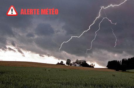 Les rafales de vent devraient atteindre localement les 110 km/h en Vendée