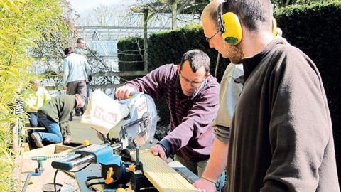 Au cours des deux années de formation, chaque apprenti doit être confronté à des tâches et à des responsabilités définies dans le carnet de suivi.PHOTO : EPLEFPA DE VIRE