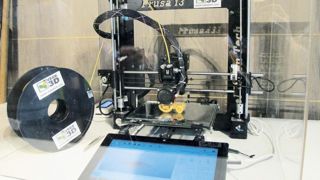 L'agriculture est déjà passée à l'impression 3D et aux drones, avec des services spécifiques et des démonstrations présentés ici dès février 2014 au Salon international de l'agricutlure, à Paris.ODILE MAILLARD L'agriculture est déjà passée à l'impression 3D et aux drones, avec des services spécifiques et des démonstrations présentés ici dès février 2014 au Salon international de l'agricutlure, à Paris.ODILE MAILLARD