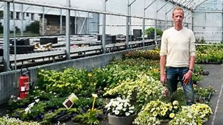 Pour Pierre Charpentier, directeur des Jardins du Pflixbourg, l'exploitation horticole de l'EPLEFPA Les Sillons de Haute-Alsace, à Wintzenheim, en Alsace, le challenge consiste à former, démontrer, expérimenter, innover, s'ouvrir aux professionnels, animer le territoire... tout en veillant à la rentabilité économique de cette structure dont il a la gestion.EPLEFPA WINTZENHEIM Pour Pierre Charpentier, directeur des Jardins du Pflixbourg, l'exploitation horticole de l'EPLEFPA Les Sillons de Haute-Alsace, à Wintzenheim, en Alsace, le challenge consiste à former, démontrer, expérimenter, innover, s'ouvrir aux professionnels, animer le territoire... tout en veillant à la rentabilité économique de cette structure dont il a la gestion.EPLEFPA WINTZENHEIM