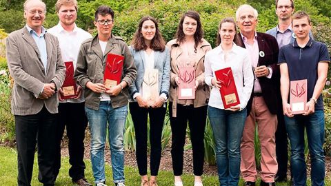 Les lauréats 2015 entourés des représentants de la fondation Georges-Truffaut.PHOTO : FONDATION G. TRUFFAUT