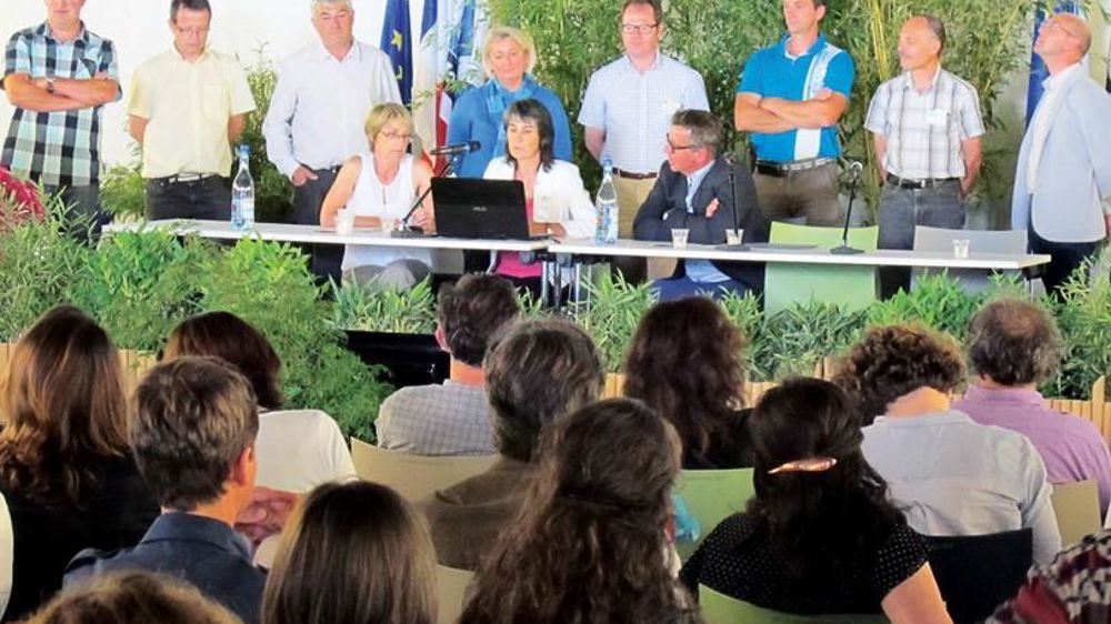 La présentation de différentes entreprises de production de la FNPHP pour sensibiliser les concepteurs aux difficultés de la production a constitué un temps fort du congrès dela FFP, à Montpellier. La présentation de différentes entreprises de production de la FNPHP pour sensibiliser les concepteurs aux difficultés de la production a constitué un temps fort du congrès dela FFP, à Montpellier.