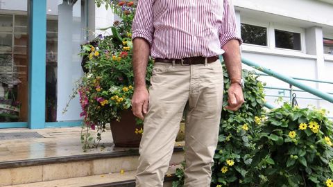 « La stratégie, c'est se donner des ouvertures. C'est se donner des outils pour voir vers où on peut aller, quels moyens et compétences on peut se donner pour atteindre ces objectifs, de quel accompagnement on a besoin... », résume Richard Laizeau, formateur pour le réseau de producteurs détaillants HPF.