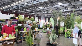 Aquiflor (ici l'édition 2013) est le rendez-vous annuel de la région Aquitaine et au-delà du Grand Sud-Ouest pour les produits de l'horticulture et des pépinières.