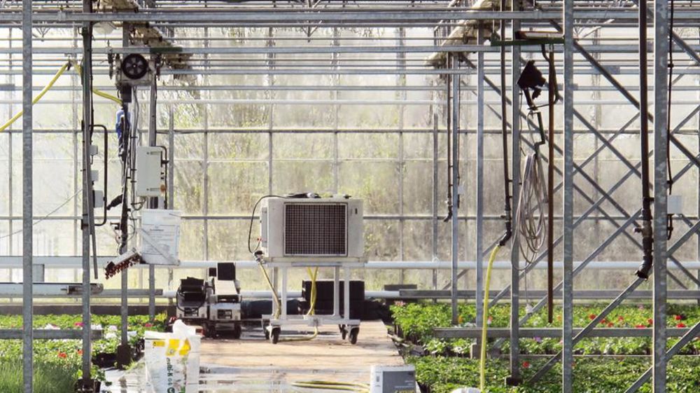 Dans la circulaire serre de FranceAgriMer (FAM), le déshumidificateur constitue l'un des trois postes éligibles – avec la pompe à chaleur et la chaufferie à énergie renouvelable –, dans le cadre de la reconversion énergétique, avec un taux de 30 %. Dans la circulaire serre de FranceAgriMer (FAM), le déshumidificateur constitue l'un des trois postes éligibles – avec la pompe à chaleur et la chaufferie à énergie renouvelable –, dans le cadre de la reconversion énergétique, avec un taux de 30 %.