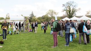 Le 23 septembre, 110 participants ont assisté aux conférences et aux ateliers proposés par le bassin Astredhor Seine-Manche sur le site du lycée horticole de Saint-Germain-en-Laye. Le 23 septembre, 110 participants ont assisté aux conférences et aux ateliers proposés par le bassin Astredhor Seine-Manche sur le site du lycée horticole de Saint-Germain-en-Laye.