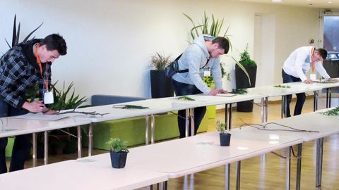 La troisième finale du concours national de reconnaissance des végétaux se déroulera au sein de Paysalia, salon du paysage à Lyon. Ici, des candidats lors de la seconde édition en 2013.PHOTO : PASCAL FAYOLLE