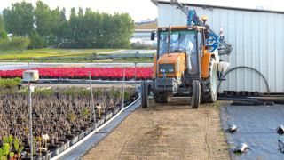 Les dommages résultant de l'activité du salarié font partie des risques de l'exploitation de l'entreprise : ils restent donc à la charge de celle-ci.PHOTO : MSA 49