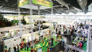 Le salon du paysage allemand Galabau cherche à renforcer son internationalisation. Pour y parvenir il a confié, en France, la commercialisation des stands à Profield Events, organisateur de Salonvert.PHOTO : THOMAS GEIGER Le salon du paysage allemand Galabau cherche à renforcer son internationalisation. Pour y parvenir il a confié, en France, la commercialisation des stands à Profield Events, organisateur de Salonvert.PHOTO : THOMAS GEIGER
