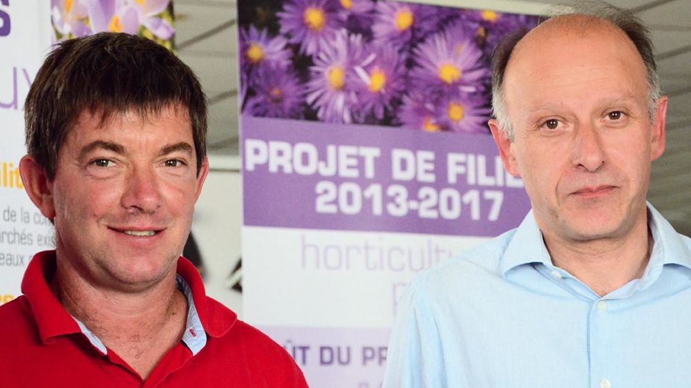 Xavier Lavedeau (à gauche), président de l'Union horticole régionale, a sollicité l'appui de Patrice Laur, directeur de l'Aract Centre, pour tenter, avec les entreprises volontaires, d'améliorer le travail des salariés.