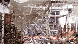 En décembre dernier, une jardinerie de Hambourg (Allemagne) a pu éviter des dégâts beaucoup plus importants grâce aux écrans non inflammables de type « M1 » dont elle était équipée.PHOTO : GARTENBAU-VERSICHERUNG