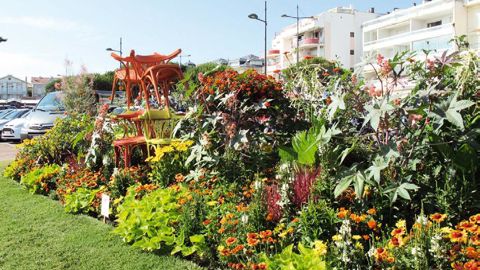 Qu'elles soient « 4 fleurs », comme ici Royan (17), ou qu'elles soient moins bien classées, les villes fleuries seront désormais évaluées avec une grille plus précise.