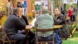 L'édition 2011 du salon du Chrysanthème accueillait également les producteurs de jeunes plants horticoles, à l'instar de Géranium Plant (notre photo). L'édition 2011 du salon du Chrysanthème accueillait également les producteurs de jeunes plants horticoles, à l'instar de Géranium Plant (notre photo).