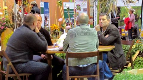 L'édition 2011 du salon du Chrysanthème accueillait également les producteurs de jeunes plants horticoles, à l'instar de Géranium Plant (notre photo).