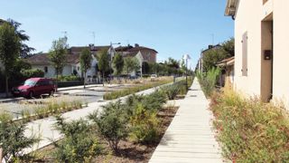 L'entrée ouest de Mont-de-Marsan (40) a été récompensée d'une Victoire d'or lors de la troisième édition en 2012.