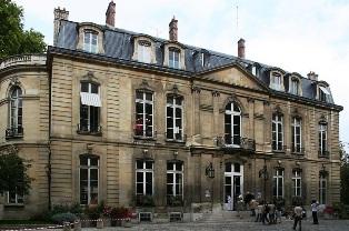 Hôtel de Villeroy, 78 rue de Varennes à Paris, siège du ministère de l'Agriculture.