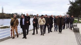 Les adhérents d'Hortis ont visité les aménagements du bord de l'Allier le 7 avril dernier, dans le cadre d'une rencontre entre adhérents de Rhône-Alpes Auvergne. Les adhérents d'Hortis ont visité les aménagements du bord de l'Allier le 7 avril dernier, dans le cadre d'une rencontre entre adhérents de Rhône-Alpes Auvergne.