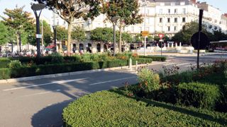 Angers est la première ville verte de France selon le classement établi récemment par l'Unep. Et ça se voit dès la sortie de la gare SNCF ! Angers est la première ville verte de France selon le classement établi récemment par l'Unep. Et ça se voit dès la sortie de la gare SNCF !