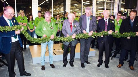 Le 57e magasin Truffaut de France a été inauguré le 5 mars dernier. Il est basé à Fourqueux, près de Saint-Germain-en-Laye, dans les Yvelines, et connaît un bon démarrage grâce à une météo printanière clémente.PHOTO : PHILIPPE GROLIER