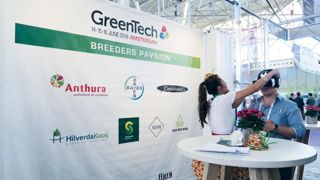 Une visite virtuelle en 3D en lien avec les Flower et Vegetable Trials était proposée dans le pavillon des obtenteurs...