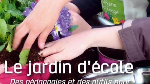Les collectivités territoriales sont de plus en plus sollicitées pour aider à la mise en place de jardins d'école et à leur accompagnement.PHOTO : GNIS