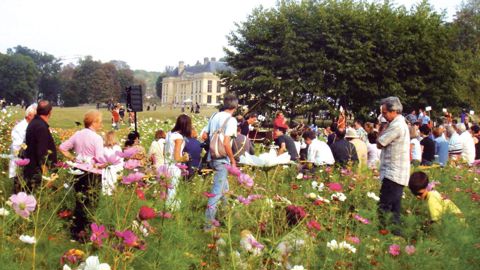 Musiques aux Jardins, dans le parc du château de Méry-sur-Oise (95) l'an dernier. La manifestation sera proposée, cette année, dans trente-sept parcs ou jardins, un peu partout en France.PHOTO : PATRICK SCHEYDER Musiques aux Jardins, dans le parc du château de Méry-sur-Oise (95) l'an dernier. La manifestation sera proposée, cette année, dans trente-sept parcs ou jardins, un peu partout en France.PHOTO : PATRICK SCHEYDER
