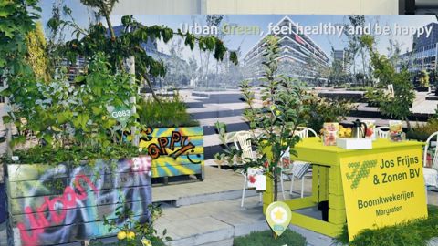 Le prix du meilleur stand végétal est revenu aux pépinières Jos Frijns & Zonen, à Margraten (Pays-Bas). Il présentait, dans une version colorée de « tags graffiti » d'inspiration street art, un projet d'aménagement urbain mis en oeuvre dans la ville de Heerlen, au sud des Pays-Bas.