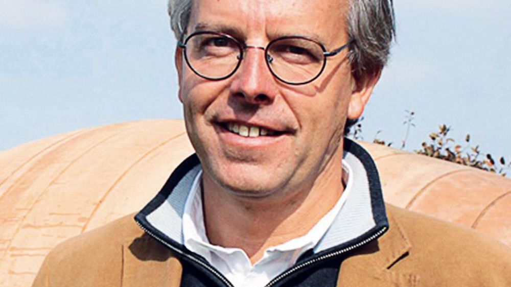 Guillaume de Germay, créateur du groupe Lantana, a placé l'humain au coeur de son système économique. Néophyte dans le domaine du paysage, il a su s'entourer de personnes compétentes. Guillaume de Germay, créateur du groupe Lantana, a placé l'humain au coeur de son système économique. Néophyte dans le domaine du paysage, il a su s'entourer de personnes compétentes.