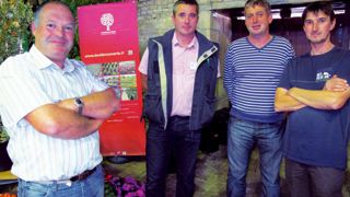 Quatre des sept membres de L'Évidence verte. De gauche à droite : Hervé Fouchard (Gaec des Charmilles, 14), Sébastien Ramette (pépinières Ramette et fils, 14), Sylvain Hardy (pépinières Sylvain Hardy, 50), Christian Douillet (Douillet horticulture, 61). Quatre des sept membres de L'Évidence verte. De gauche à droite : Hervé Fouchard (Gaec des Charmilles, 14), Sébastien Ramette (pépinières Ramette et fils, 14), Sylvain Hardy (pépinières Sylvain Hardy, 50), Christian Douillet (Douillet horticulture, 61).