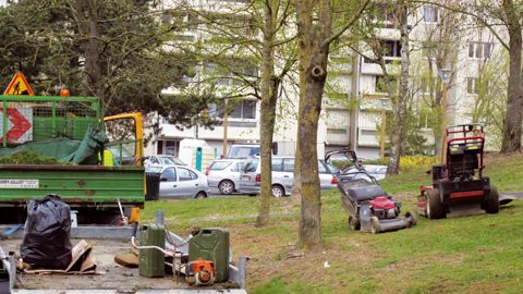 Si la création de jardins tire son épingle du jeu, le secteur de l'entretien vit des temps plus difficiles. Et les collectivités devraient réduire la voilure...
