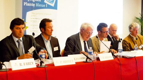 Lors de son assemblée générale, l'interprofession a rappelé qu'elle consacre chaque année plus de 3 millions d'euros à des actions de promotion : campagne Design by Nature, Victoires du paysage...PHOTO : VAL'HOR