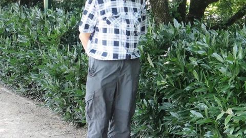 Jean-Claude Rebuffet, directeur du service des espaces verts de Grenoble : « Planter cinq mille nouveaux arbres en six ans est un projet ambitieux. Nous ne pouvons qu'adhérer à une telle perspective, d'autant que le budget prévu semble à la hauteur. »PHOTO : CLAUDE THIERY