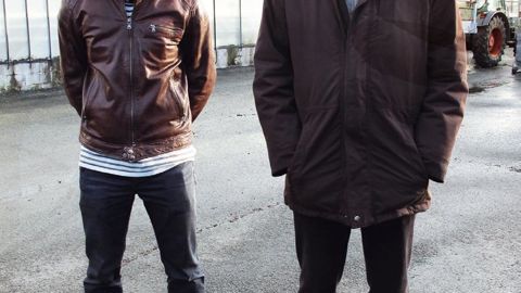 Dans le Maine-et-Loire, Christophe Thibault, à droite, et Christophe Monsterlet, ont choisi de moderniser leur entreprise pour limiter les charges de main-d'oeuvre.