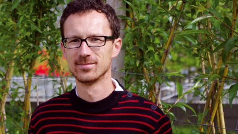 « Le premier bilan que nous tirons de cet engagement dans la démarche de labellisation est très positif », souligne Nicolas Boehm, chargé de l'animation et de la gestion des jardins passagers au parc de la Villette. « Le premier bilan que nous tirons de cet engagement dans la démarche de labellisation est très positif », souligne Nicolas Boehm, chargé de l'animation et de la gestion des jardins passagers au parc de la Villette.