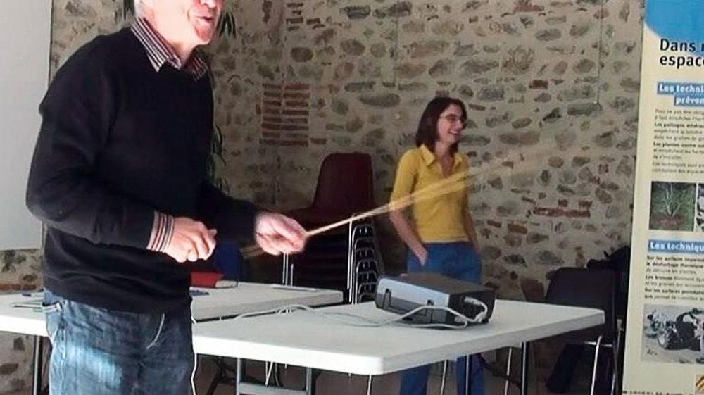 Francis Manent, le maire de Saint-André, a expliqué la stratégie de végétalisation du village lors d'une journée organisée par le Conseil d'architecture, d'urbanisme et de l'environnement 66.PHOTO : CAUE 66
