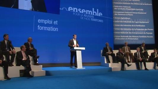 Le 29 mars 2012 lors de la première convention 