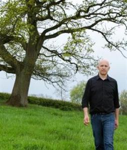 Dominique Potier, éleveur laitier et céréalier en gace en meuthe et Moselle, candidat du parti socialiste
