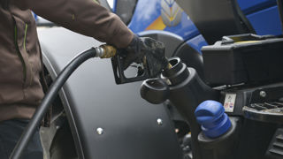 Le gouvernement prolonge jusqu’au 15 novembre 2022 la ristourne supplémentaire de 30 centimes par litre TTC. Le gouvernement prolonge jusqu’au 15 novembre 2022 la ristourne supplémentaire de 30 centimes par litre TTC.