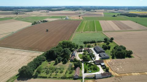 Le Sénat critique le retard pris par le gouvernement concernant l'application de la loi sur le foncier agricole, portée par Jean-Bernard Sempastous. Le Sénat critique le retard pris par le gouvernement concernant l'application de la loi sur le foncier agricole, portée par Jean-Bernard Sempastous.