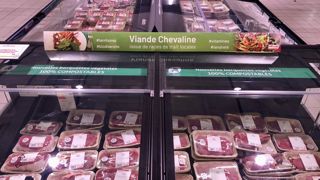 De la viande de cheval de trait de race locale a été commercialisée dans un magasin Auchan à Cambrai dans le Nord. De la viande de cheval de trait de race locale a été commercialisée dans un magasin Auchan à Cambrai dans le Nord.